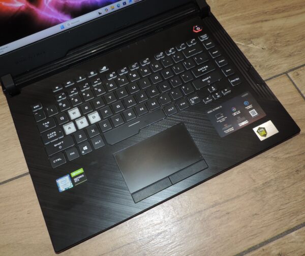 4 Asus ROG Strix GL531GT