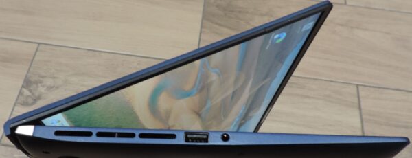 Asus Zenbook RX533FN