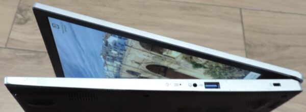 Duży Acer Aspire 3 A317-54