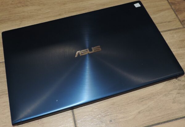 Asus Zenbook RX533FN