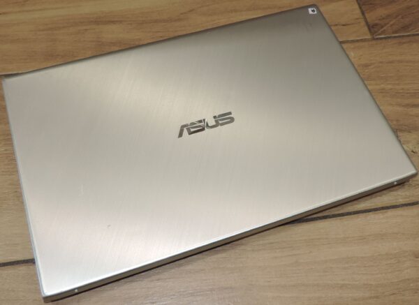 Asus Vivobook S512J