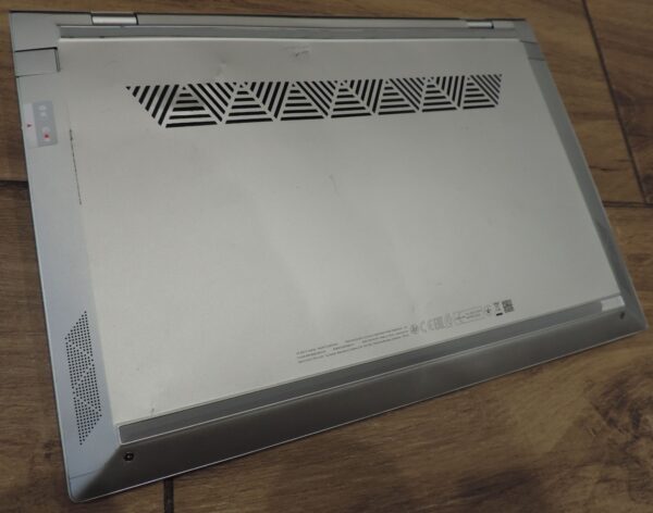 HP Envy 13-aq0001nb